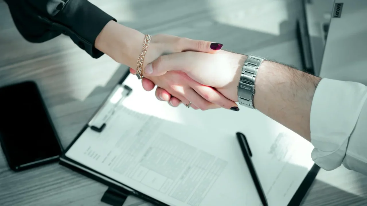 Contract Handshake