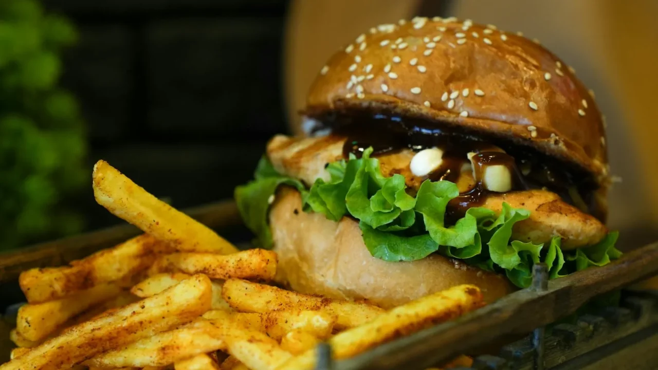 Fast Food Restaurant Burger Fried Chicken