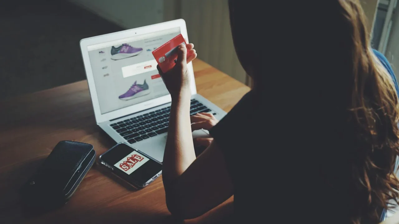 Fitur Penting Yang Harus Ada Di Toko Online Anda