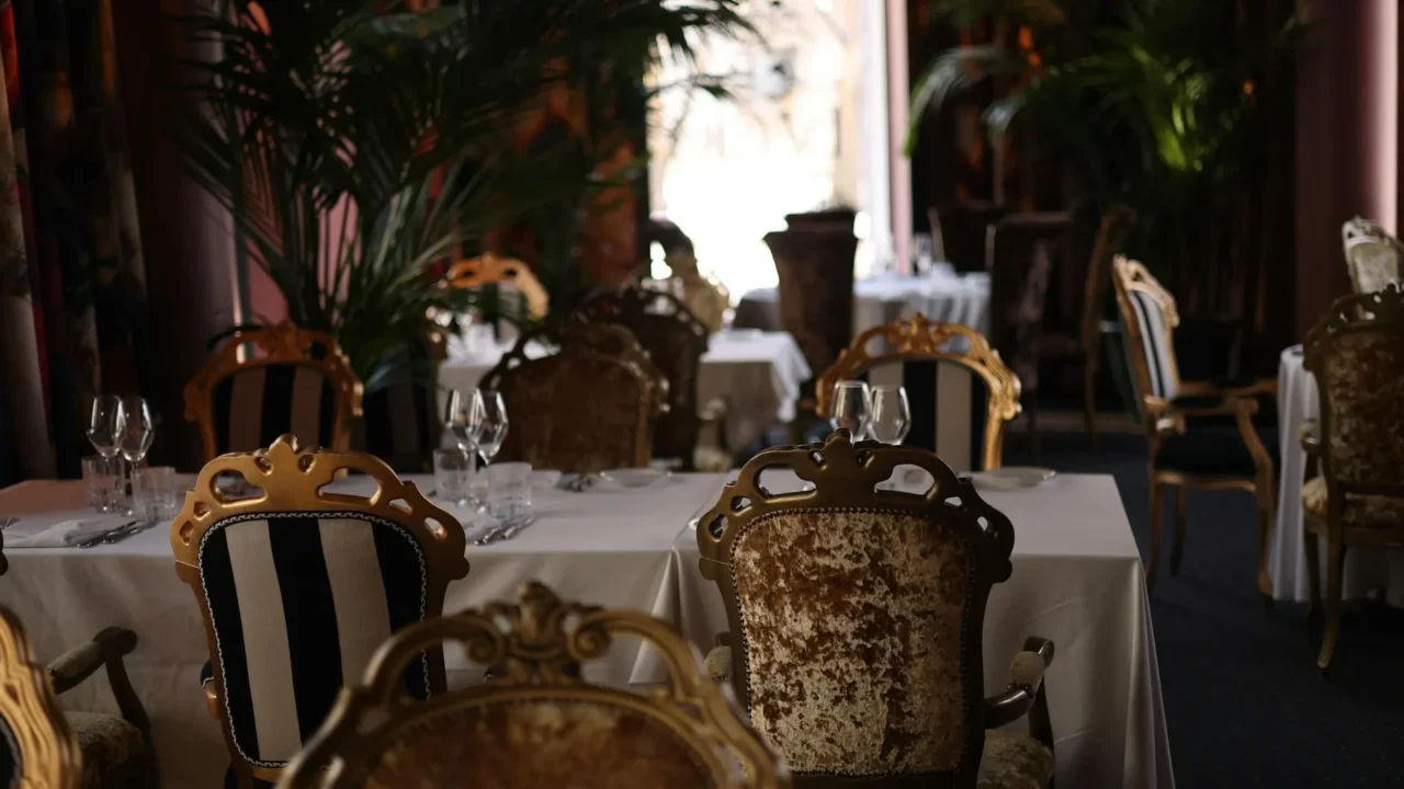 Restaurant Selection Romantic Tips